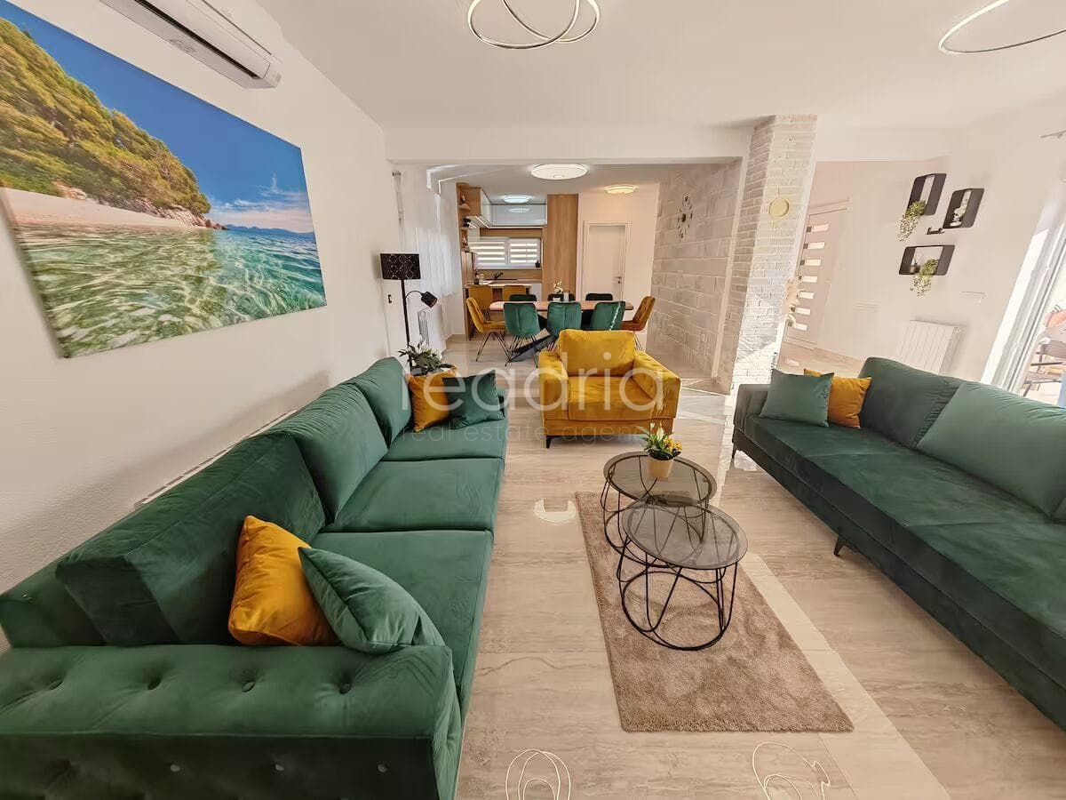 House Kraj, Dicmo, 240m2 - 3