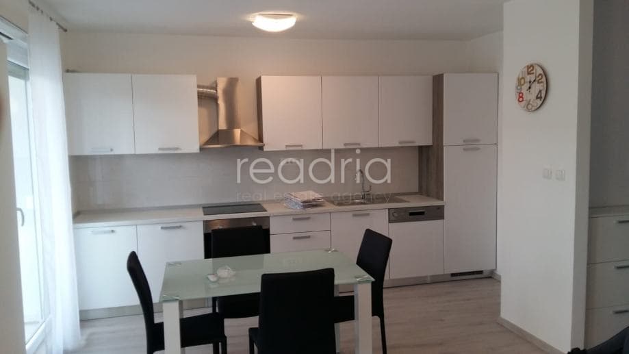 Flat Gripe, Split, 50m2 - 1