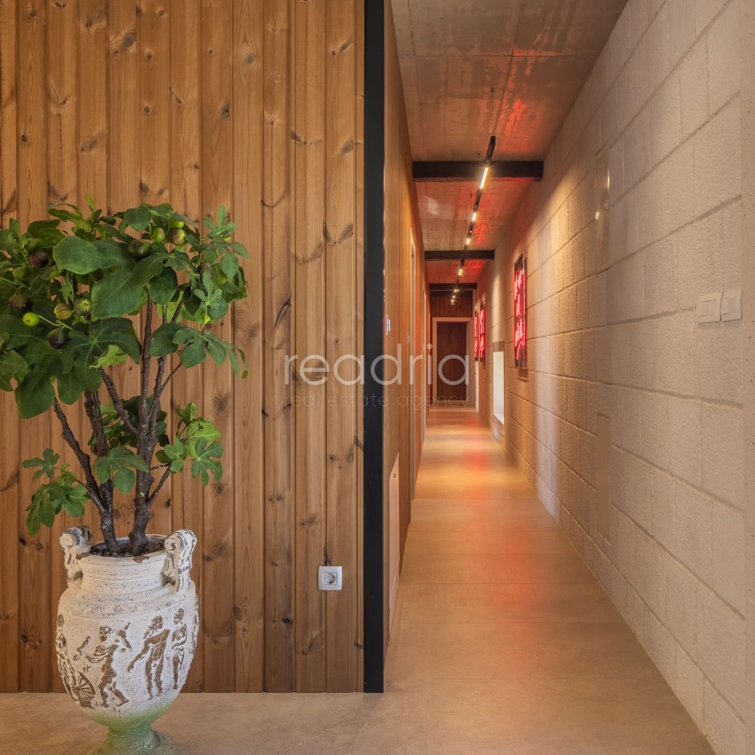 Luksuzna mediteranska vila u blizini Splita – privatnost, prostor i investicijski potencijal — Image 14