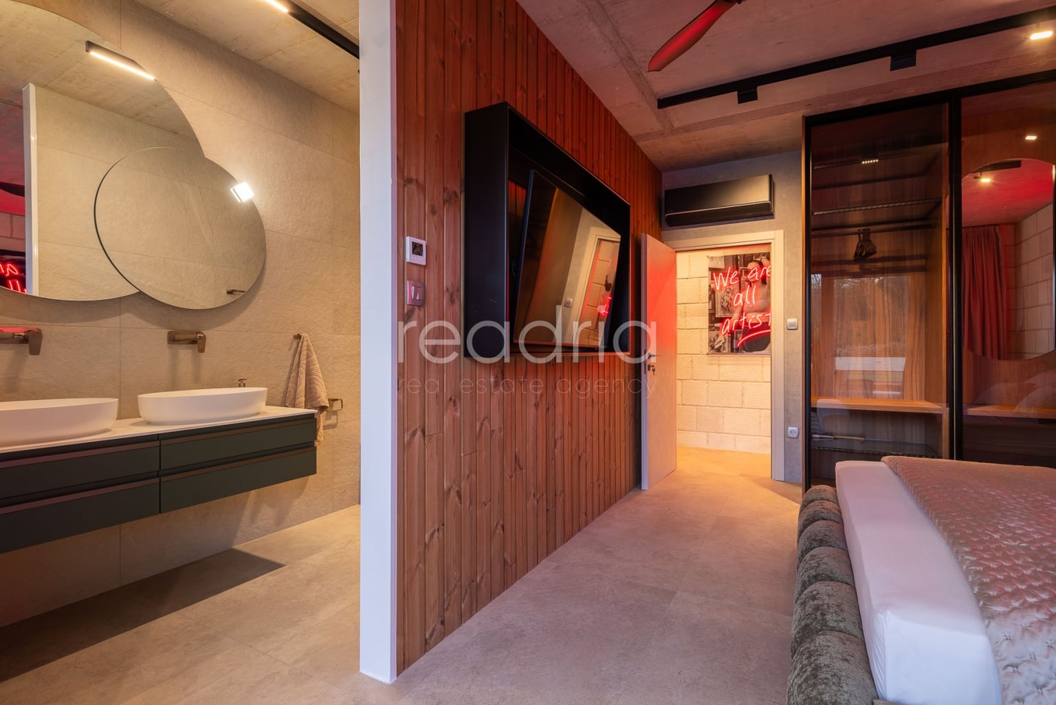 Luksuzna mediteranska vila u blizini Splita – privatnost, prostor i investicijski potencijal — Image 26