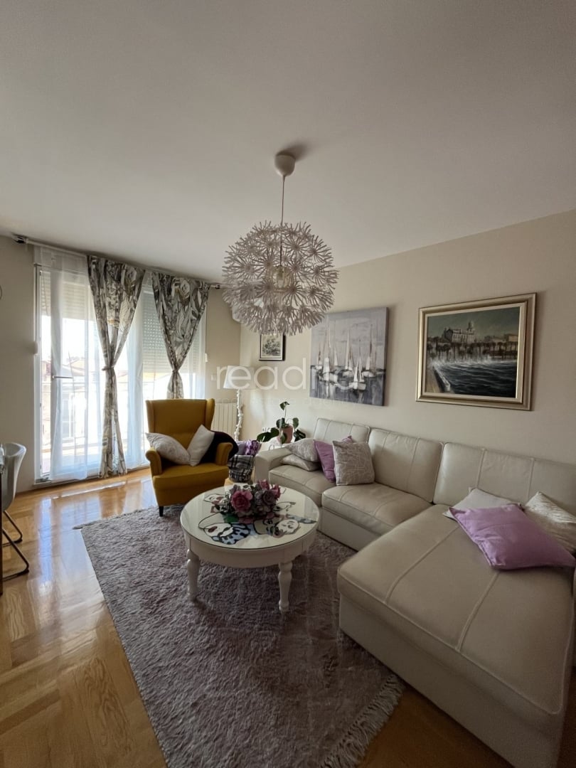 Stan: Split - Sucidar - 2S- Garaza- Dugorocno — Image 2