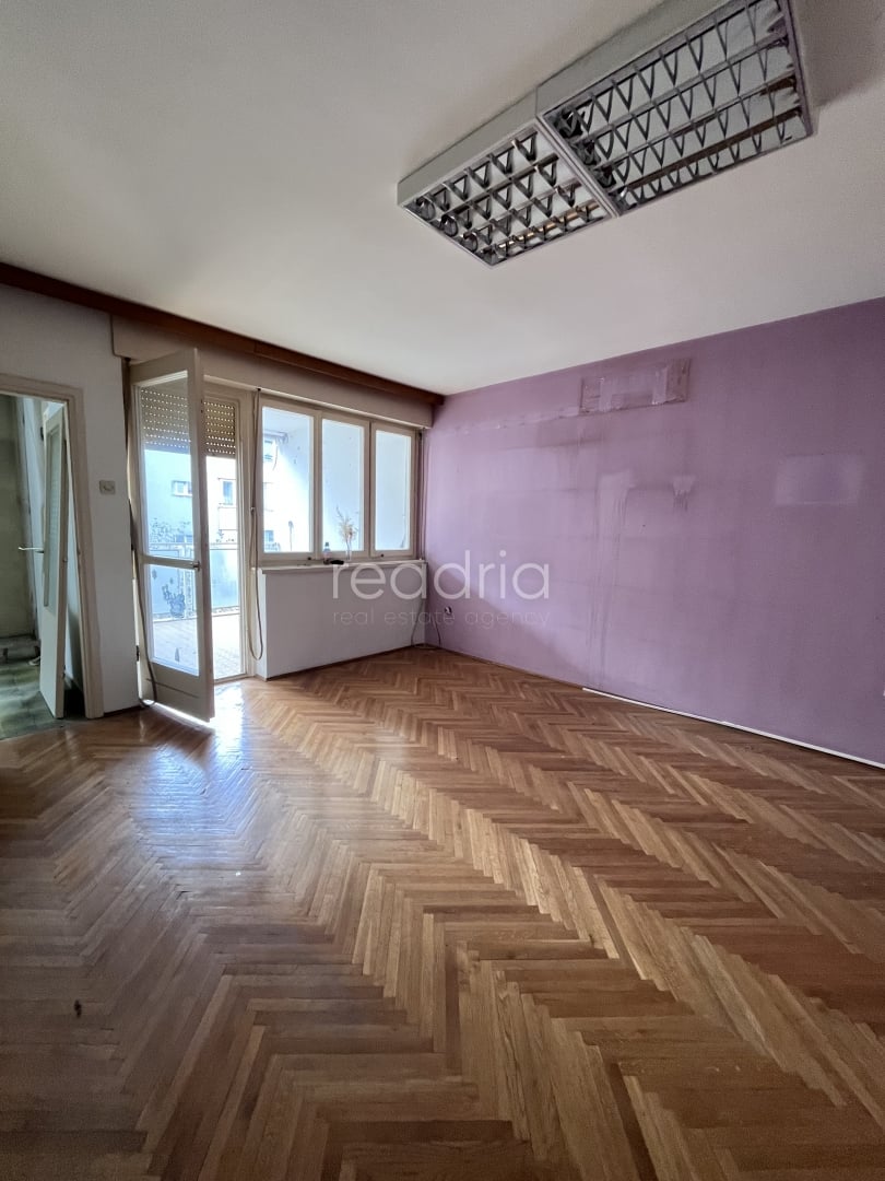 Prodaja: Stan: Split, 89,69 m² - Spinut - 3 sobe - za renovaciju — Image 2