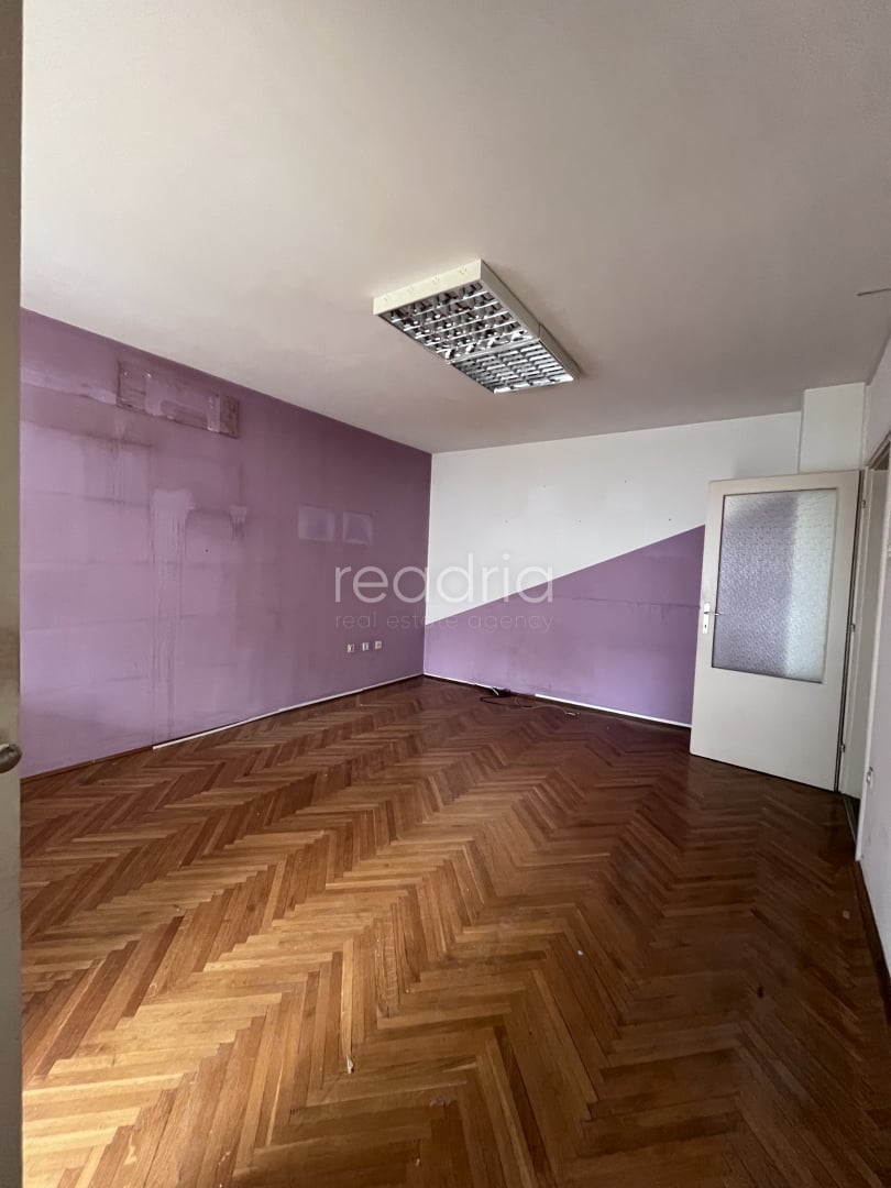 Prodaja: Stan: Split, 89,69 m² - Spinut - 3 sobe - za renovaciju — Image 8