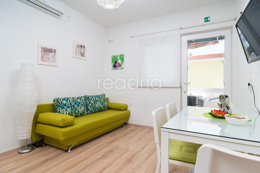 SEVID, MARINA – APARTMENT HOUSE IN AN EXCELLENT LOCATION, 3RD LINE FROM THE SEA — Image 20