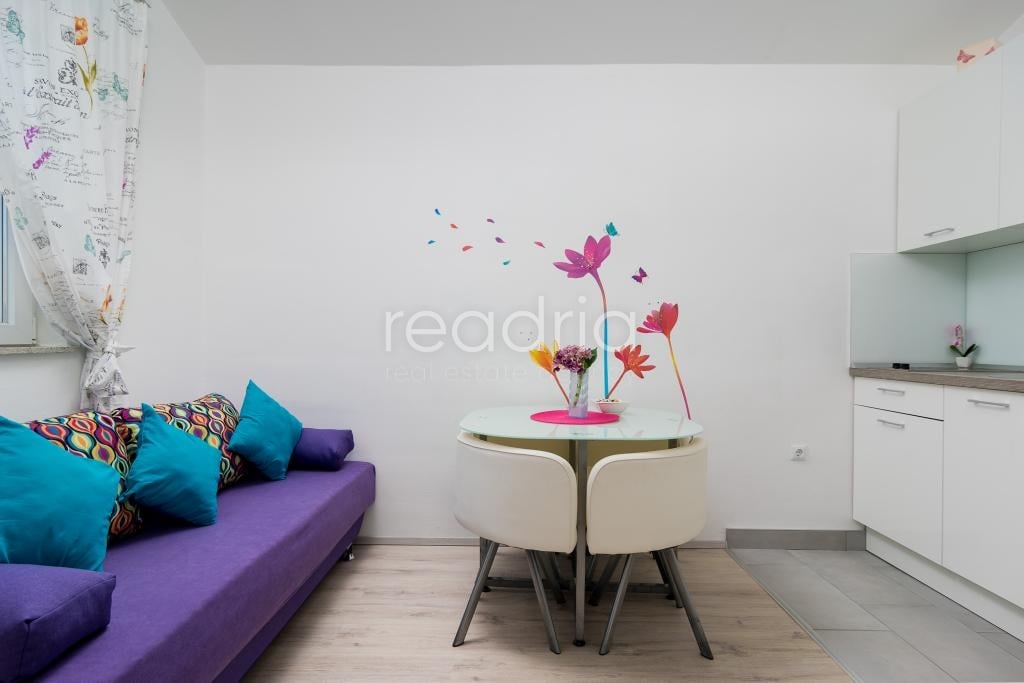 SEVID, MARINA – APARTMENT HOUSE IN AN EXCELLENT LOCATION, 3RD LINE FROM THE SEA — Image 22