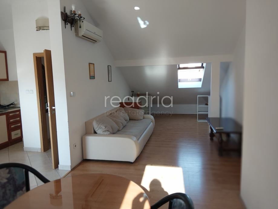 Split, 90m2- Mejaši- 3S - Dugorocno — Image 1