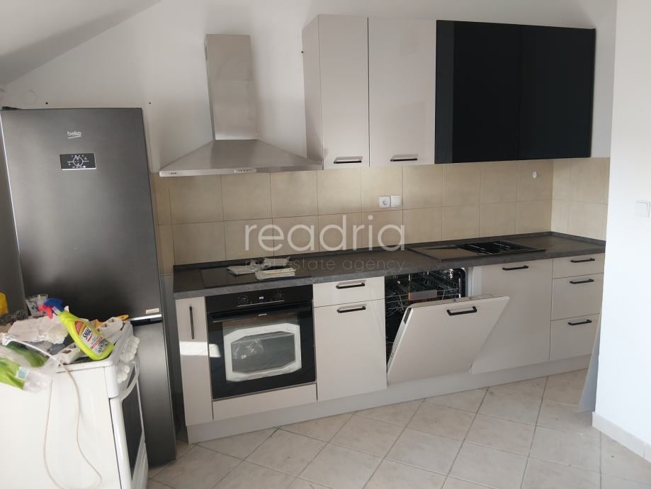 Split, 90m2- Mejaši- 3S - Dugorocno — Image 2