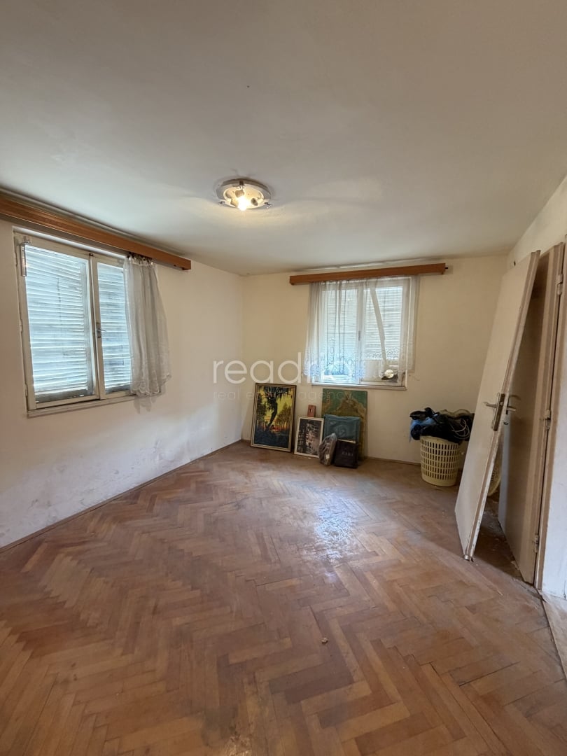 Split, Excellent Location – 4 Floors with Terrace – Great Tourist Potential — Image 6