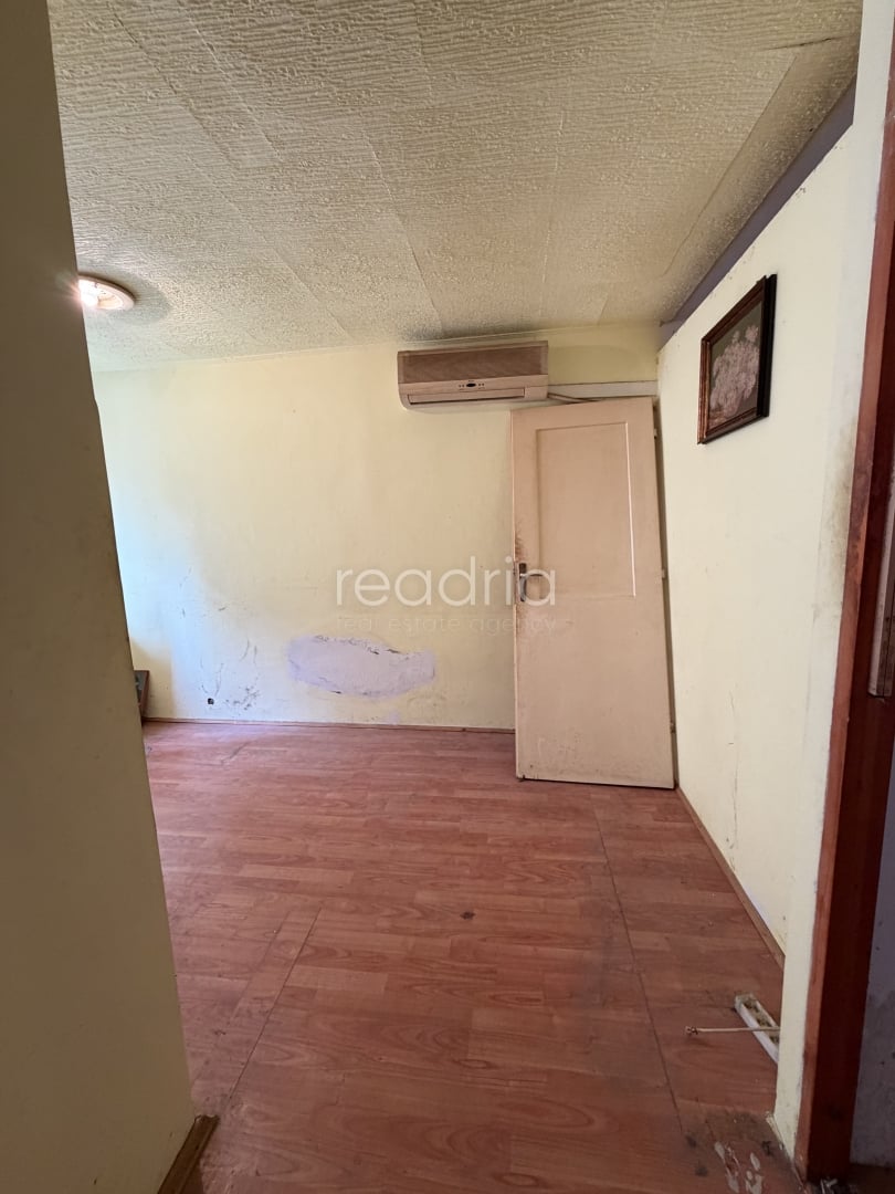 Split, Excellent Location – 4 Floors with Terrace – Great Tourist Potential — Image 14