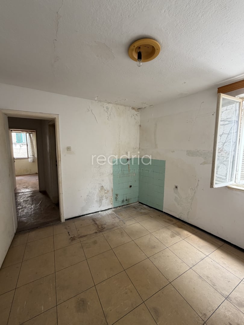 Split, Excellent Location – 4 Floors with Terrace – Great Tourist Potential — Image 18