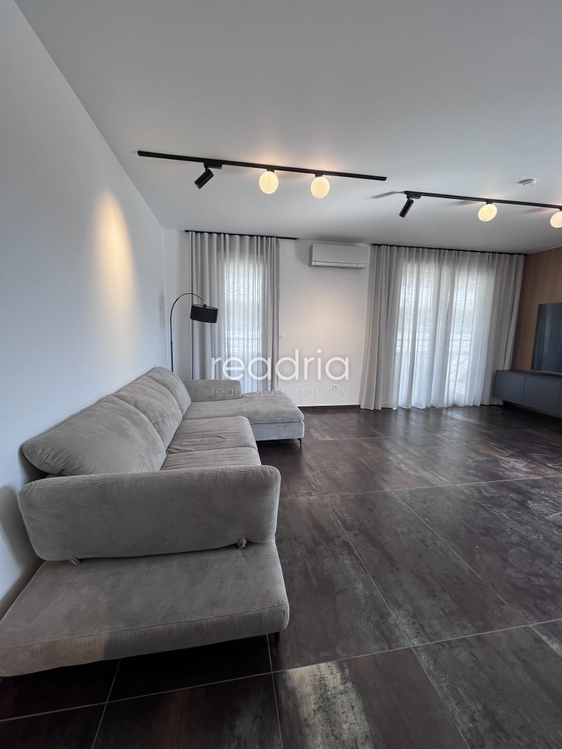 Luxury Fully Furnished Apartment with Terrace and Jacuzzi – 58 m², 1 Bedroom - Split, Mejaši — Image 3
