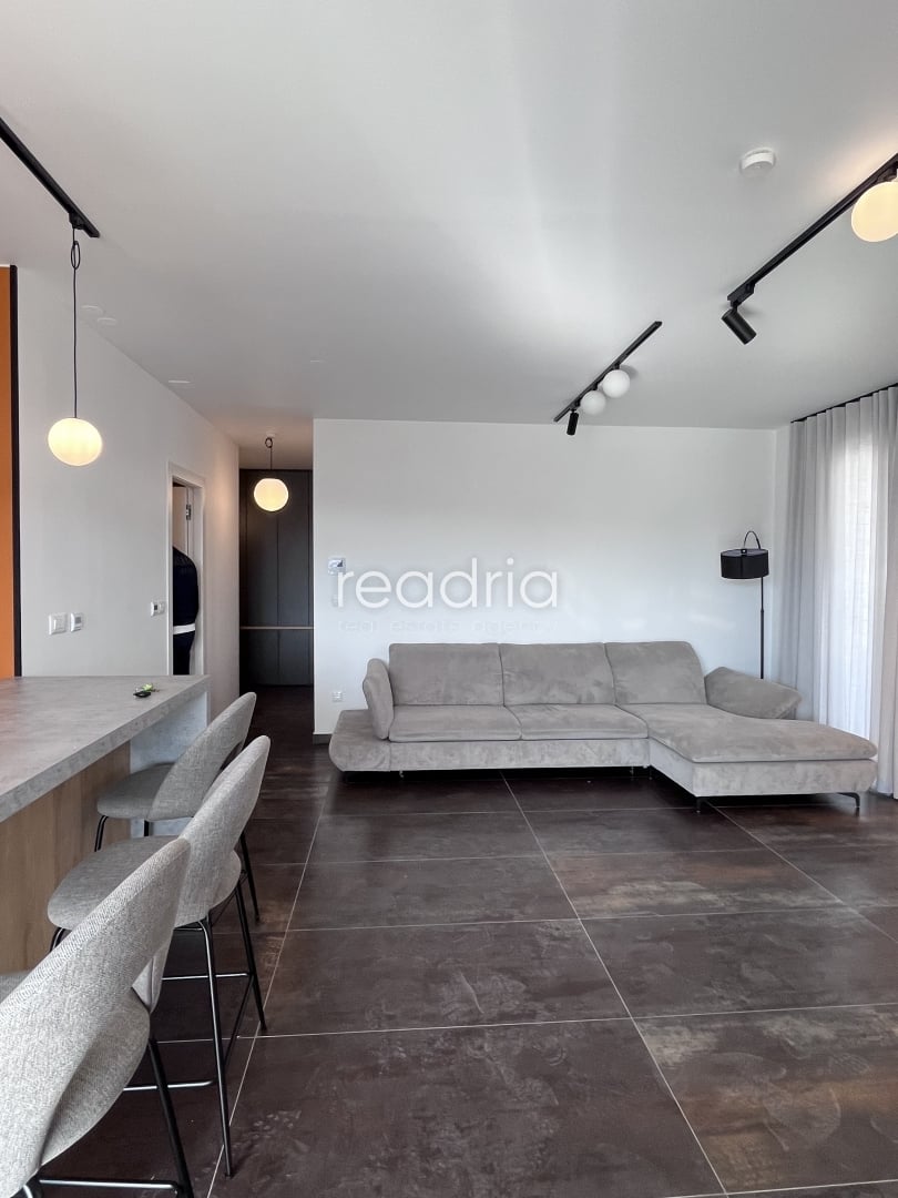 Luxury Fully Furnished Apartment with Terrace and Jacuzzi – 58 m², 1 Bedroom - Split, Mejaši — Image 11