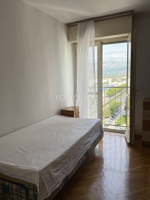 Split - Kocunar -  41m2 - Potrebna renovacija — Image 5