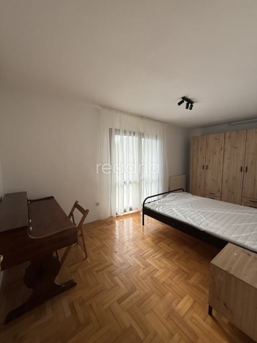 Split, Sirobuja, trosobni, 90m2, dugoročno — Image 7