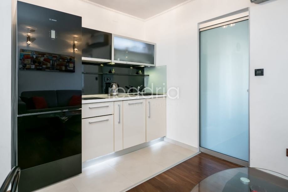 Split, Centar, jednosoban, 34m2, dugoročno — Image 2