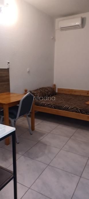 Split, Sućidar, garsonijera, 20m2, dugoročno — Image 4