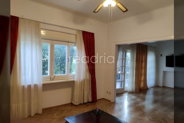 Firule, peterosobni, 160m2, dugoročno — Image 2