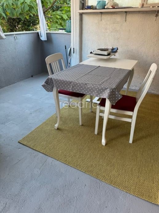 Split, Firule, dvosoban, 65m2, za radnike — Image 2