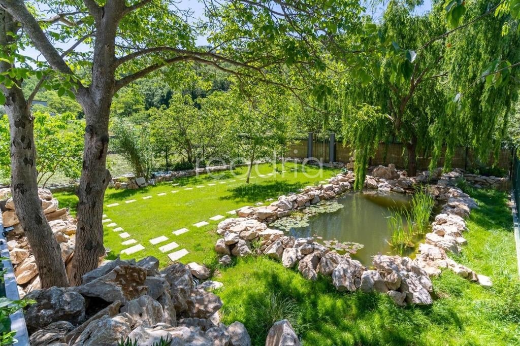 EXCLUSIVE | LUXURY SELF-SUSTAINABLE VILLA WITH HEATED POOL, JACUZZI, SAUNA AND ADDITIONAL HOUSE — Image 25