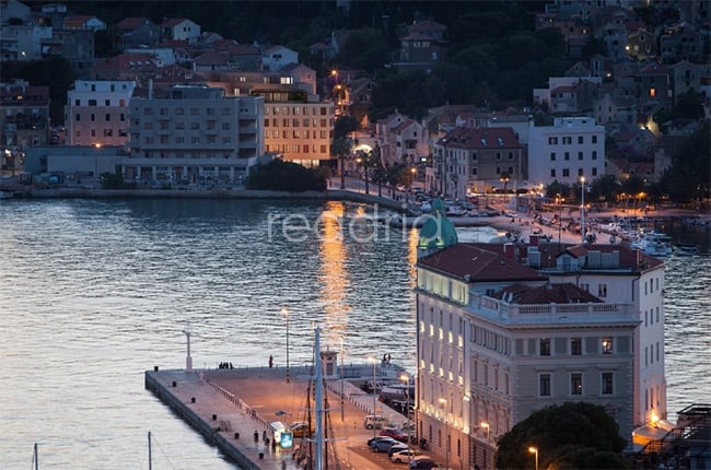 Split, Meje, poslovni prostor, 108m2 — Image 1