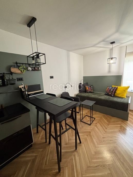 Split, Gripe, garsonijera, 20m2, dugoročno  — Gripe, Split