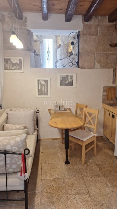 Split, Grad, garsonijera, dugoročno, pet friendly — Image 7