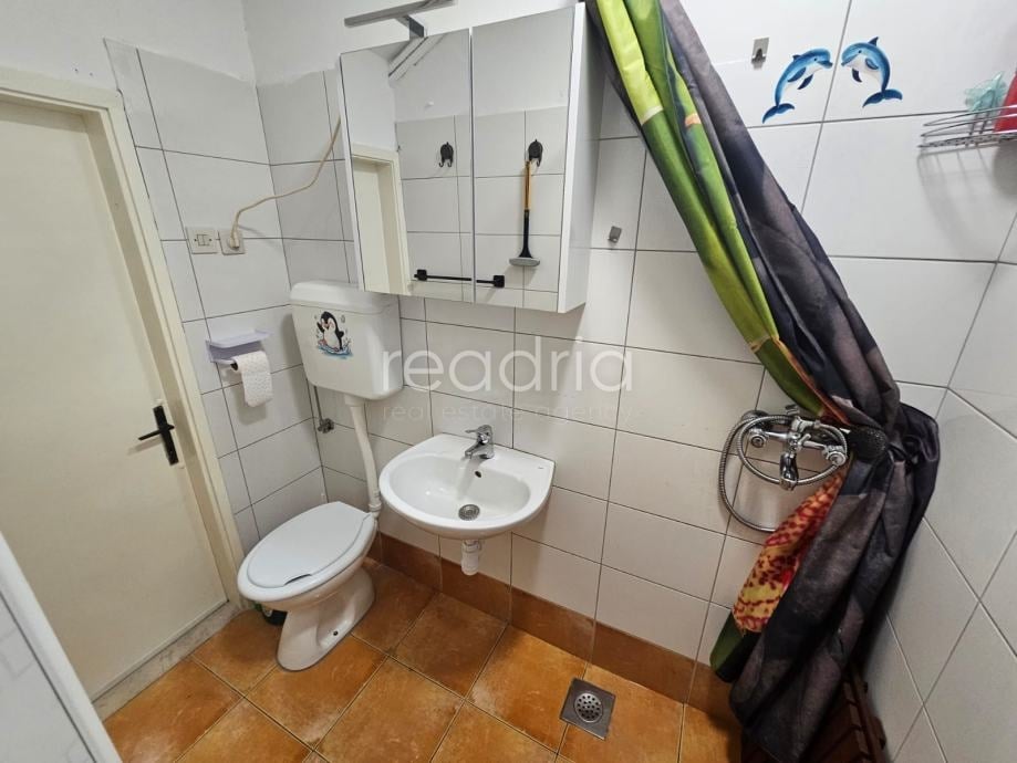 Kaštel Stari, 1SB + DB, dugoročno od 1.8. — Image 13