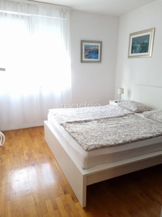 Split, Pazdigrad, 1SB + DB, 1.10. - 15.6. — Image 9