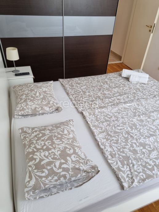 Split, Pazdigrad, 1SB + DB, 1.10. - 15.6. — Image 13