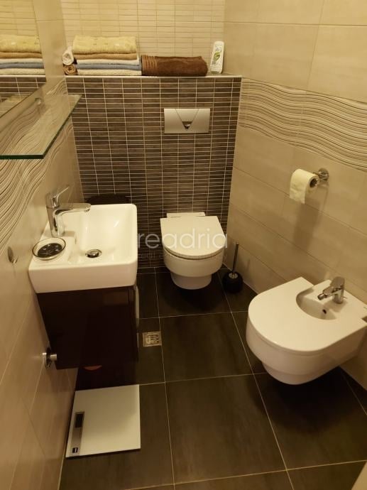 Split, Žnjan, 2SB + DB, dugoročno — Image 15