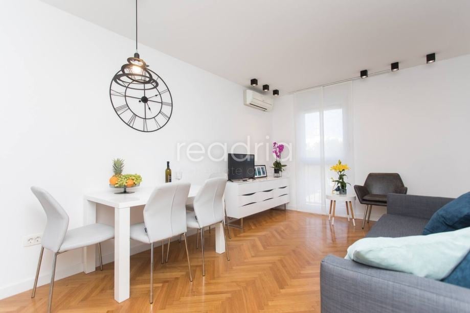 Flat Gripe, Split, 40m2 — Image 4