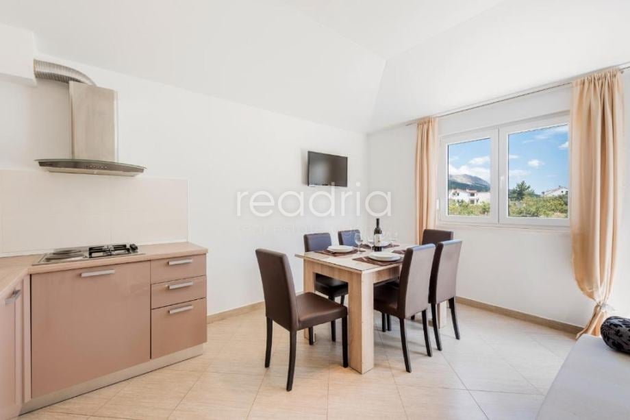 Flat Strožanac, Podstrana, 50m2 — Image 2