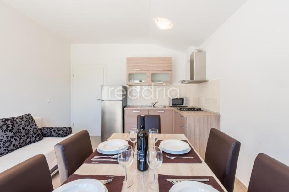 Flat Strožanac, Podstrana, 50m2 — Image 4