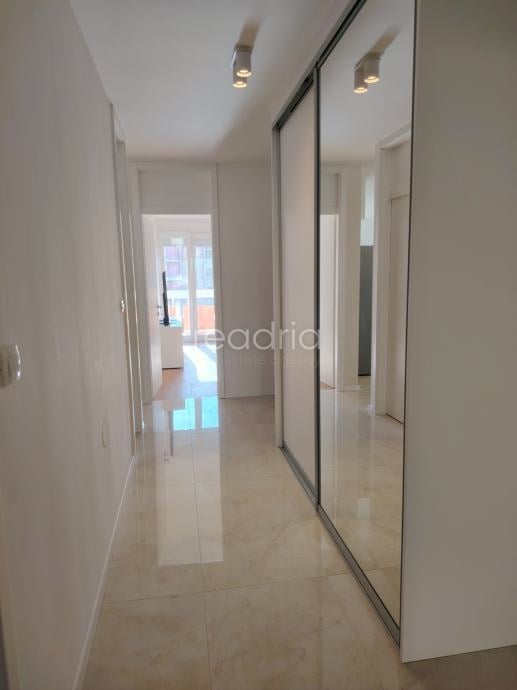 Flat Split 3, Split, 91m2 - Image 10