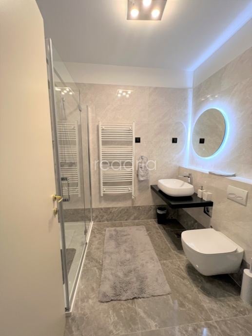 Flat Dobri, Split, 79m2 - Image 10