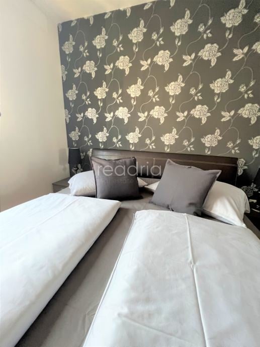 Flat Dobri, Split, 79m2 - Image 7