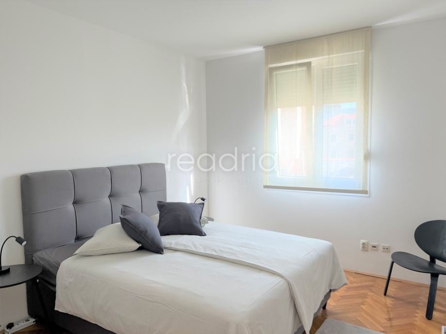 Flat Dobri, Split, 79m2 - Image 9