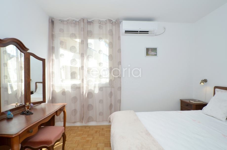 Split, Grad, 2S+DB, dugoročno od 15.9. - Image 11