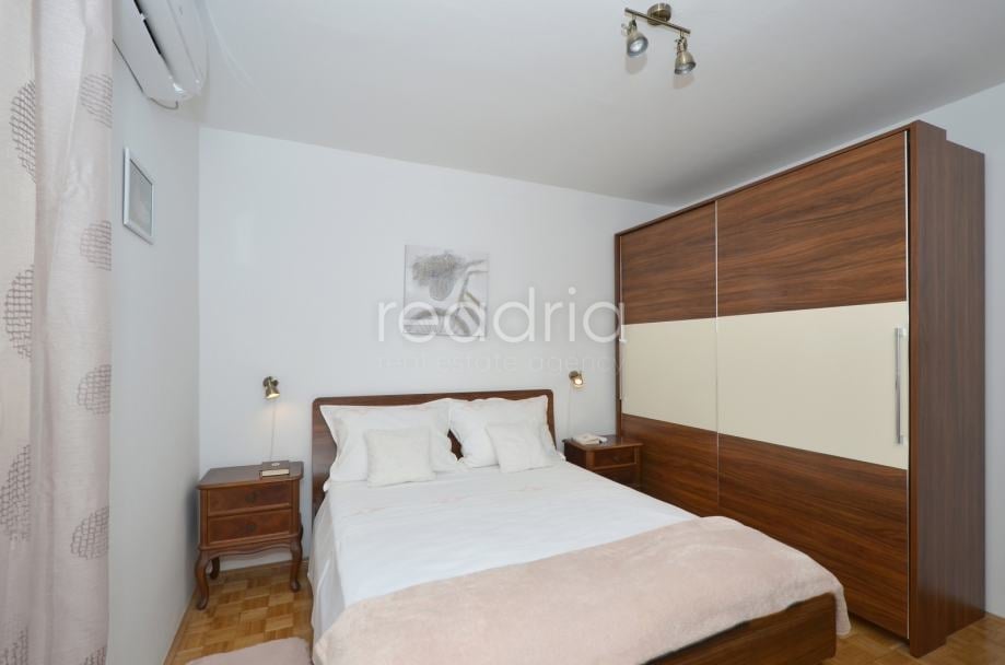 Split, Grad, 2S+DB, dugoročno od 15.9. - Image 10