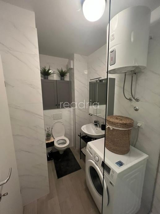 Split, Sirobuja, 2S+DB, dugoročno - Image 10