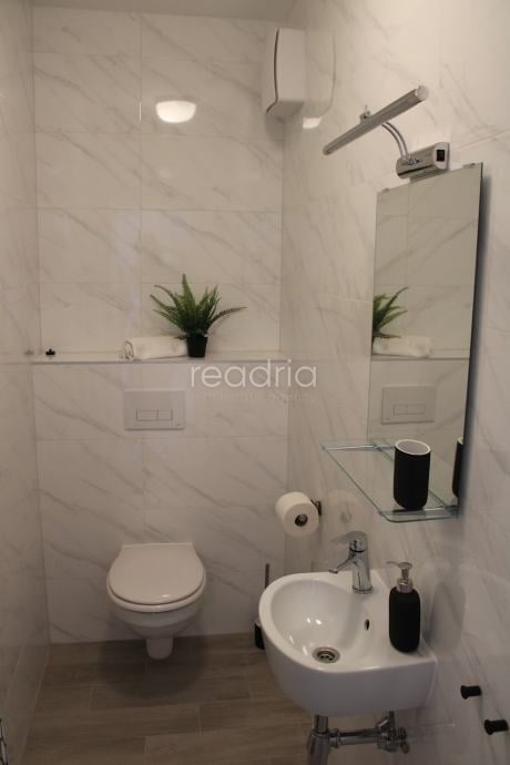 Split, Sirobuja, 2S+DB, dugoročno - Image 17