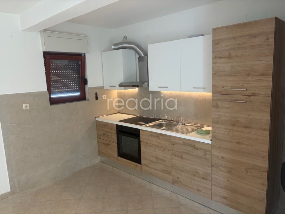 Split, Mejaši, 2S+DB, radnici, dugoročno - Image 3