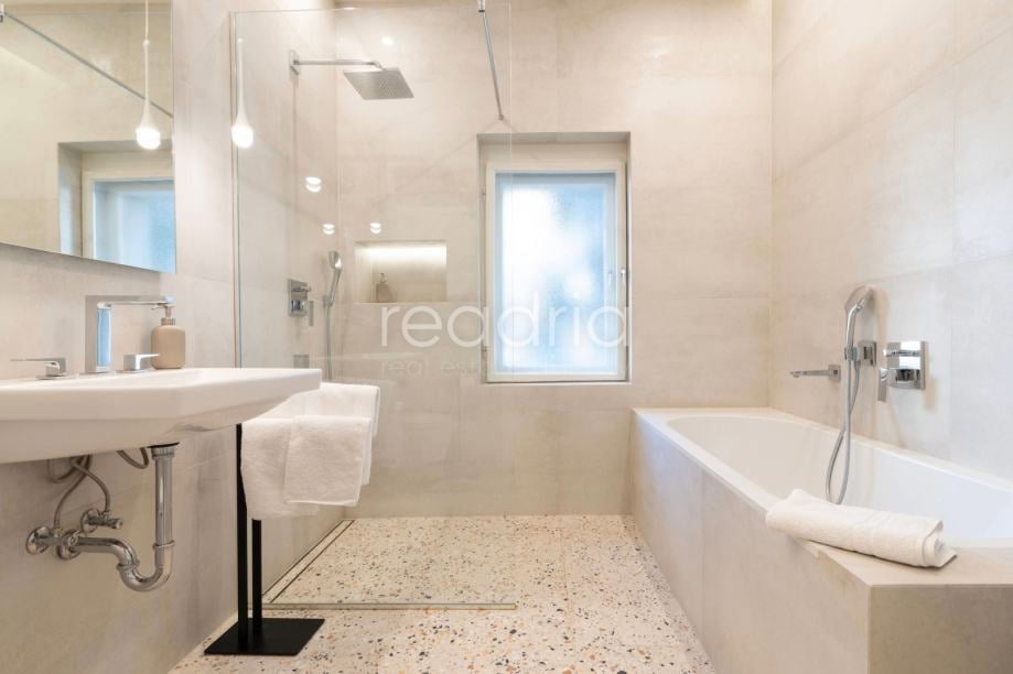 Split, Firule, 2SB+DB, dugoročno - Image 16
