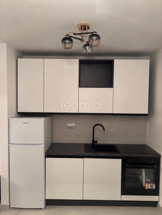 Flat Plokite, Split, 52m2 - Image 2