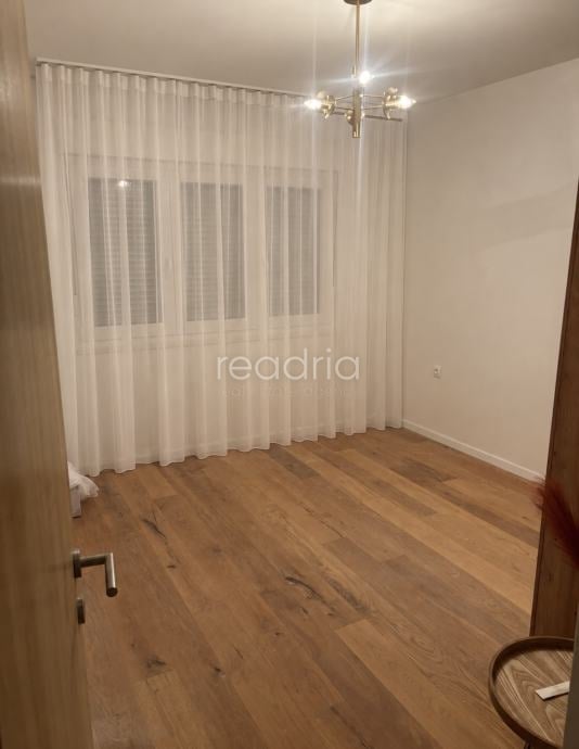 Flat Plokite, Split, 52m2 - Image 4
