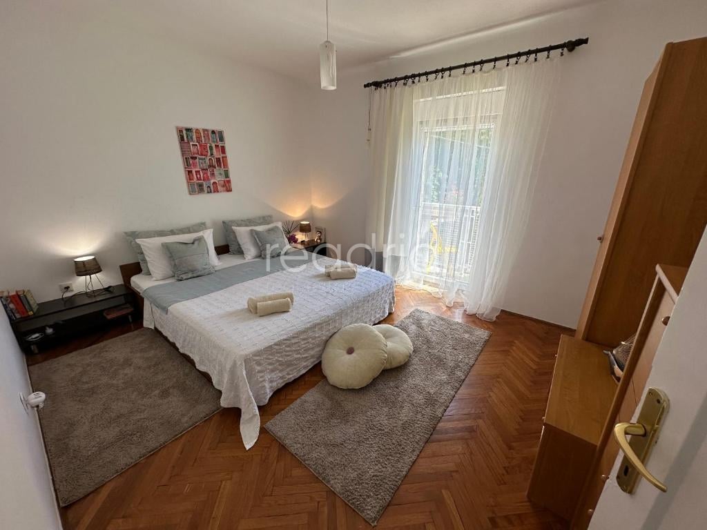 Stan za najam Kaštel Gomilica, 3S, Pogodno za radnike i poslovne korisnike - Image 11