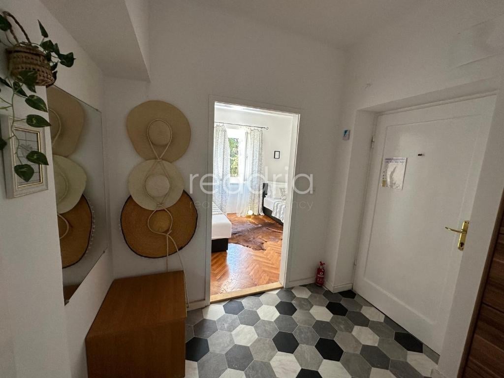 Stan za najam Kaštel Gomilica, 3S, Pogodno za radnike i poslovne korisnike - Image 6