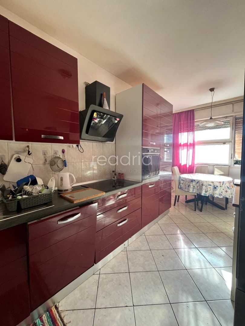 Flat Bol, Split, 68,60m2 - 2