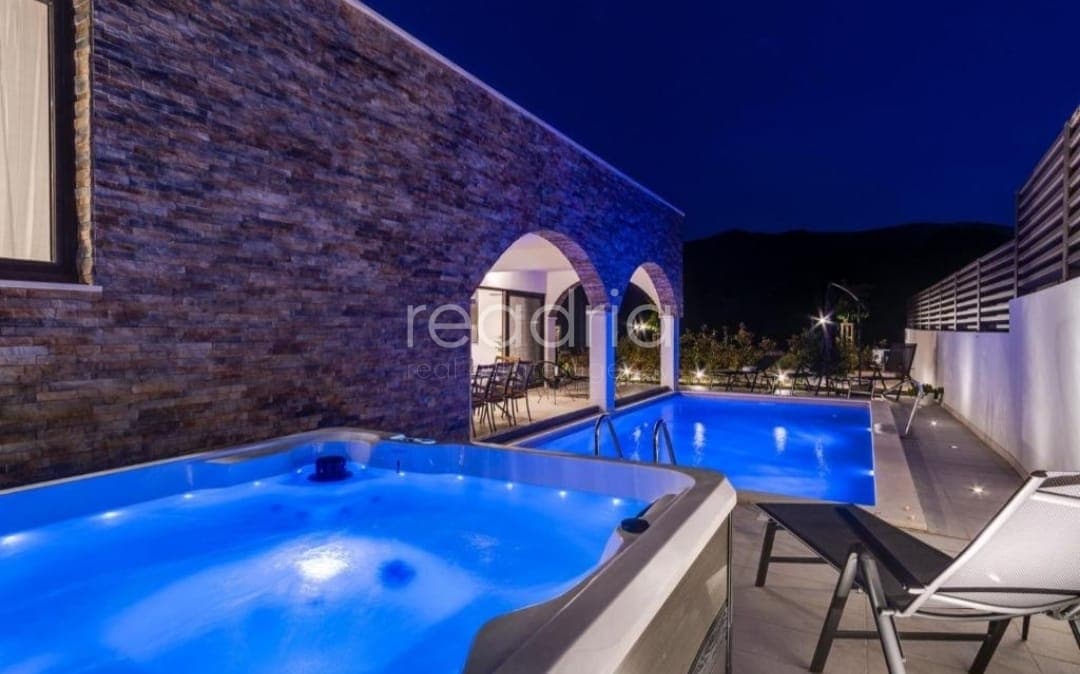 House Čisla, Omiš, 300m2 - 8