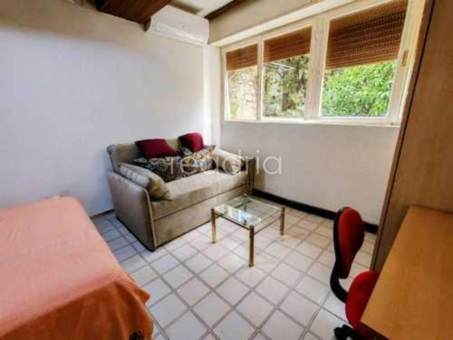 Stan: Split - Meje - Garsonijera -na dugoročno — Meje, Split